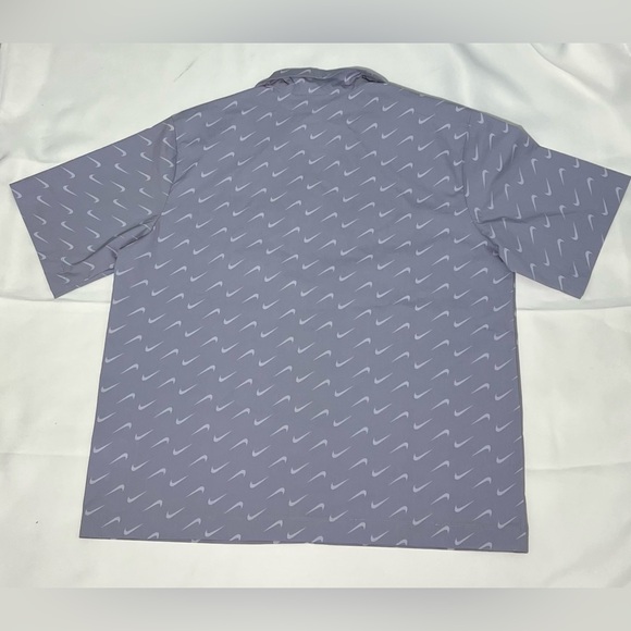Nike Sportswear Everyday Modern Women’s Woven Short-Sleeve Top in Size:M - NWOT - Picture 9 of 12